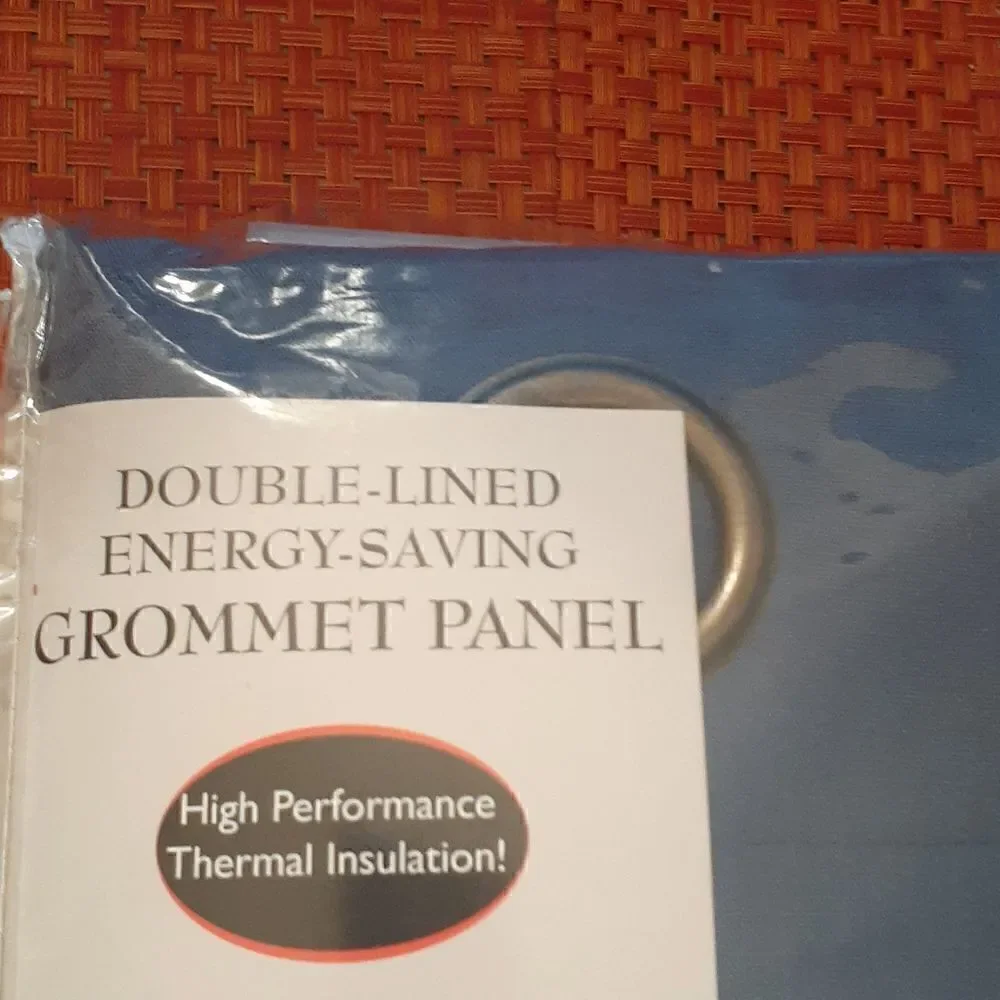 New Denim Homespun Grommet Top Insulated Curtain 40x63 New‎
